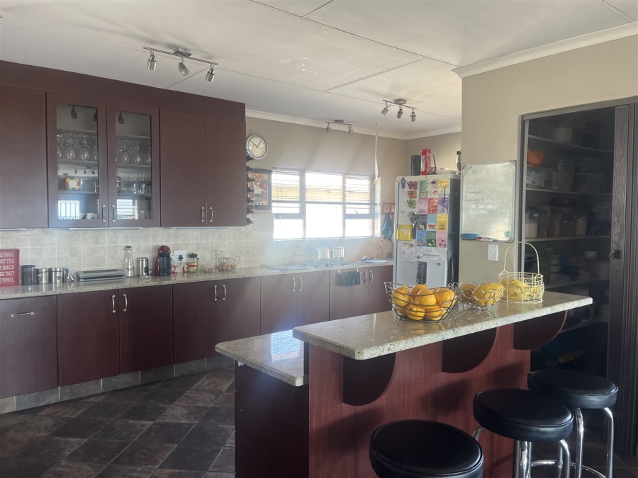 4 Bedroom Property for Sale in Model Park Mpumalanga