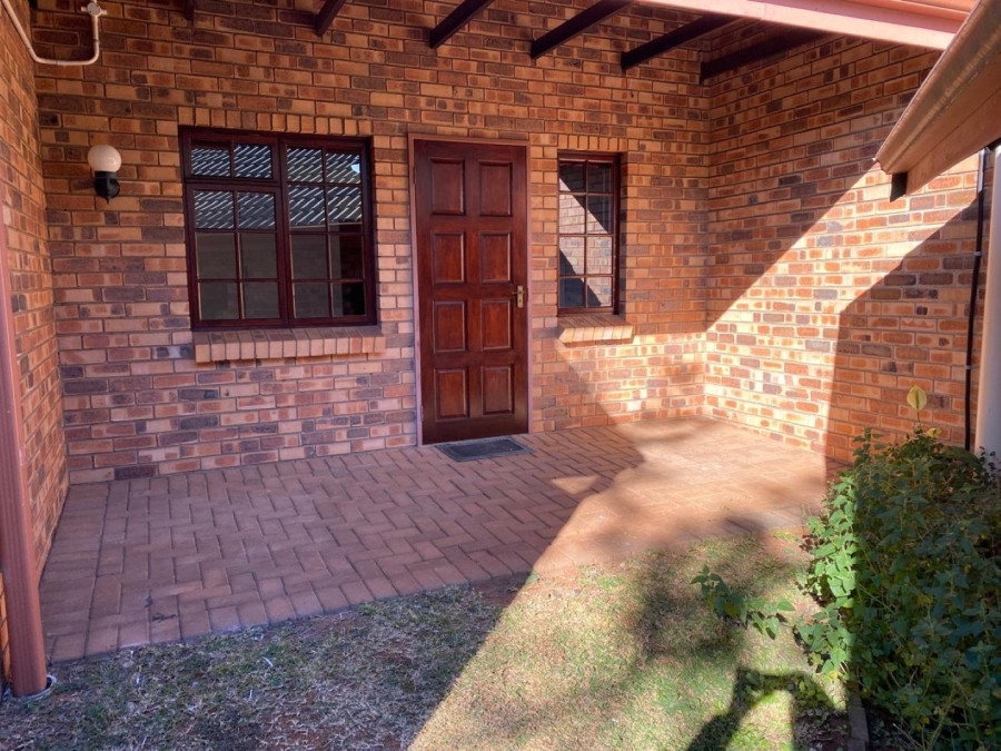 1 Bedroom Property for Sale in White River Ext 15 Mpumalanga