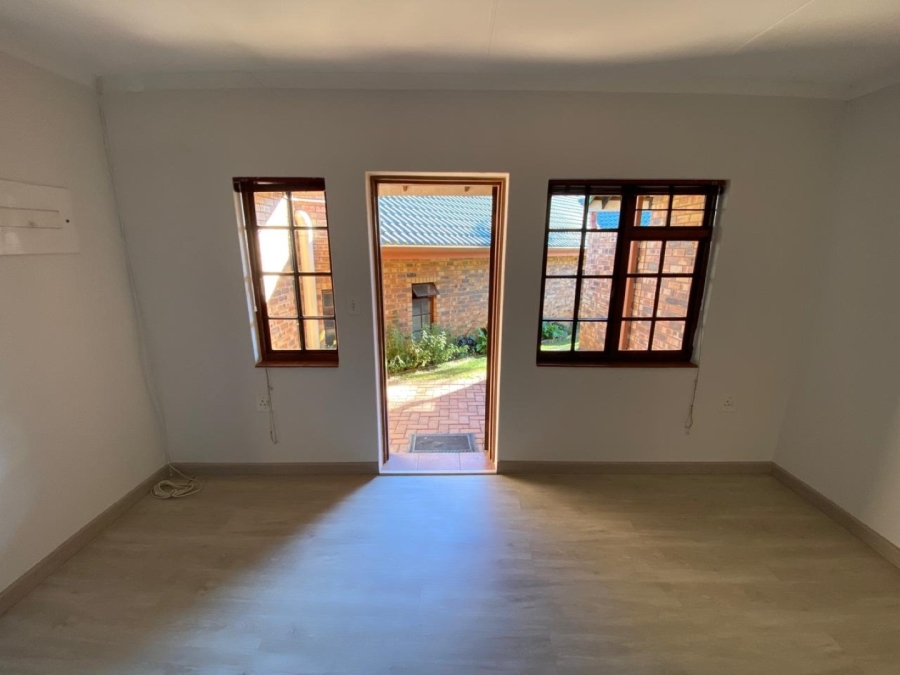 1 Bedroom Property for Sale in White River Ext 15 Mpumalanga