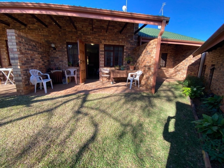 1 Bedroom Property for Sale in White River Ext 15 Mpumalanga