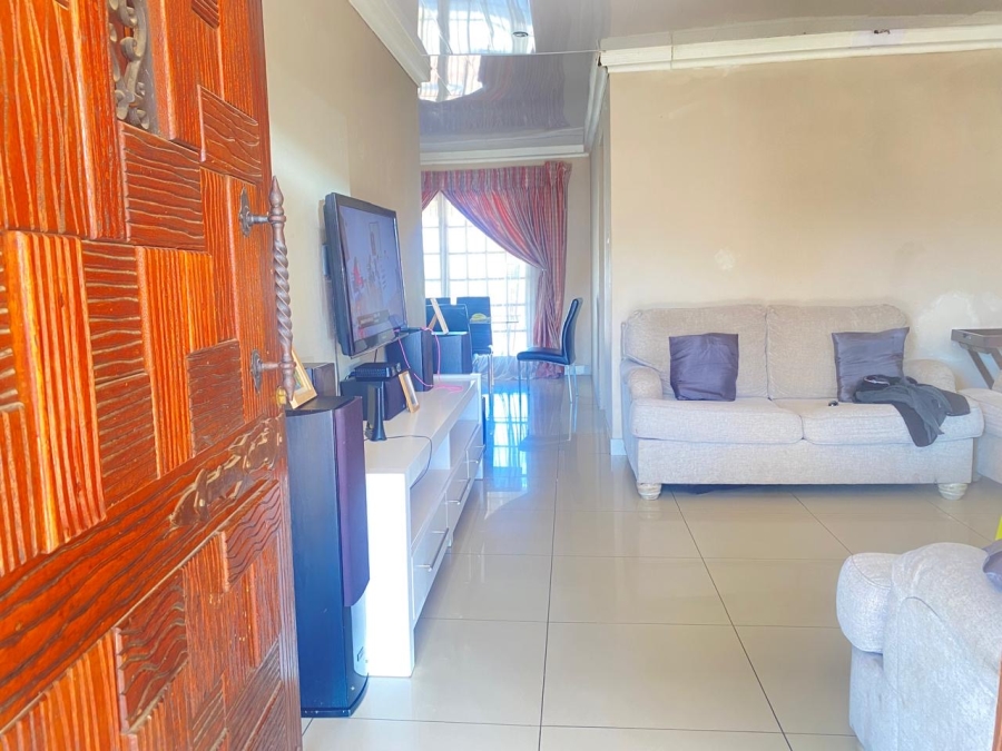 3 Bedroom Property for Sale in Kamagugu Mpumalanga