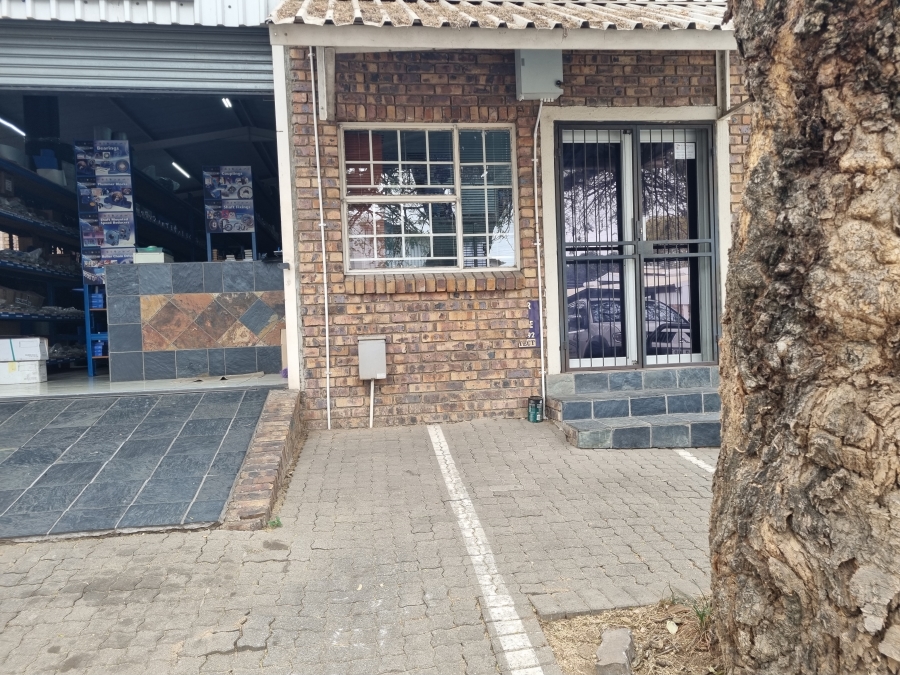 To Let commercial Property for Rent in Vintonia Mpumalanga