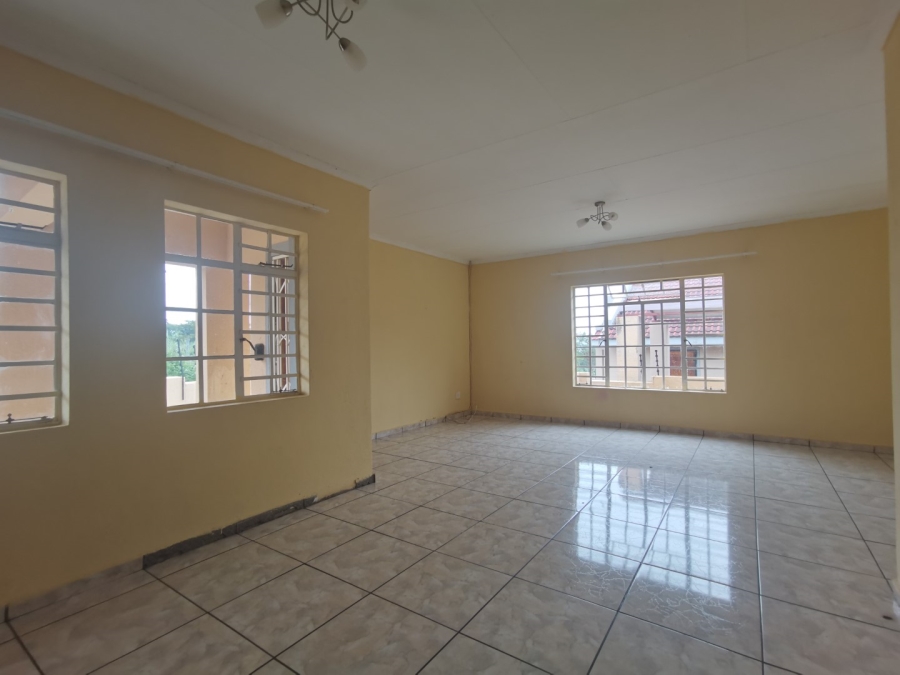 To Let 3 Bedroom Property for Rent in Sonheuwel Mpumalanga