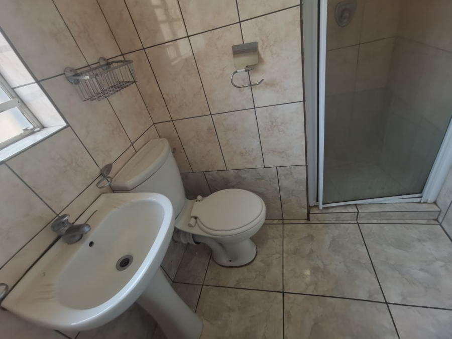 To Let 3 Bedroom Property for Rent in Sonheuwel Mpumalanga