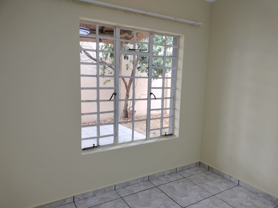 To Let 3 Bedroom Property for Rent in Sonheuwel Mpumalanga