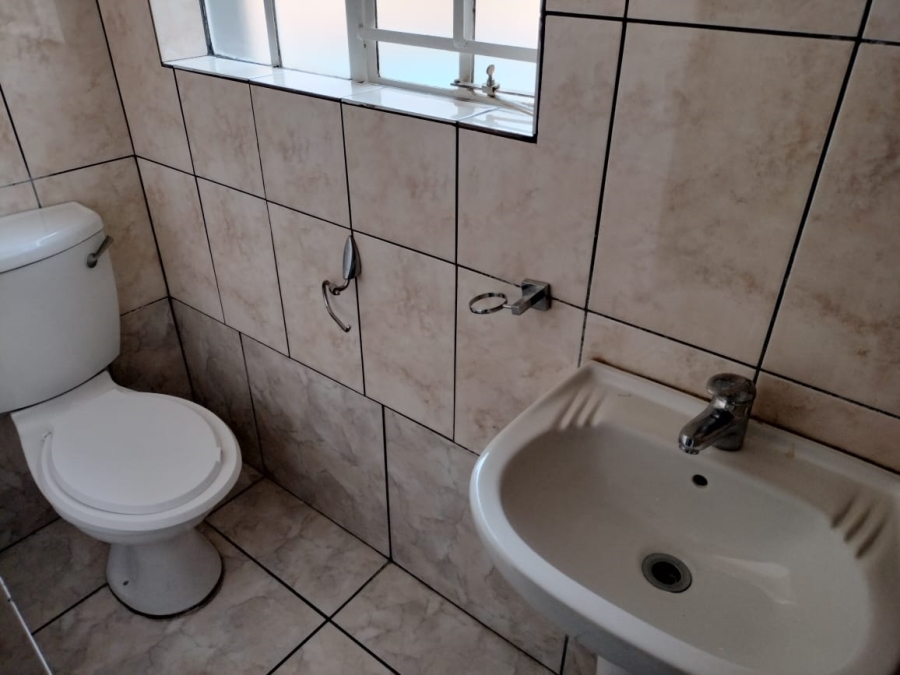 To Let 3 Bedroom Property for Rent in Sonheuwel Mpumalanga