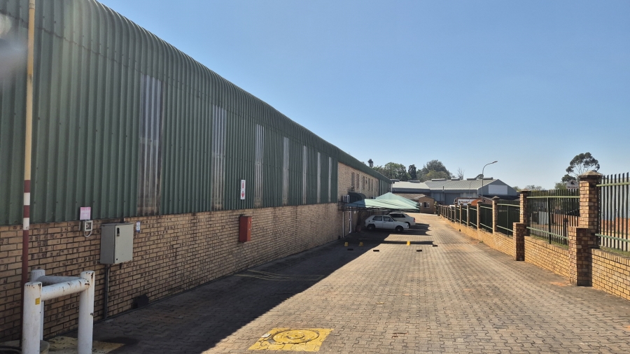 To Let commercial Property for Rent in White River Industrial Mpumalanga