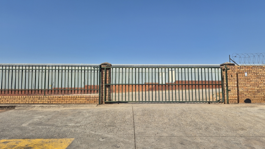 To Let commercial Property for Rent in White River Industrial Mpumalanga