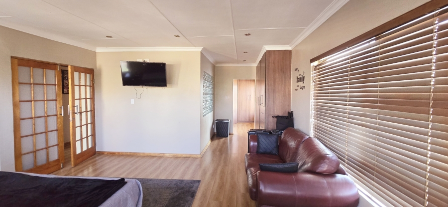 3 Bedroom Property for Sale in Reyno Ridge Mpumalanga