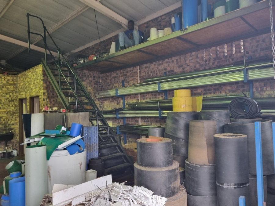 To Let commercial Property for Rent in Vintonia Mpumalanga