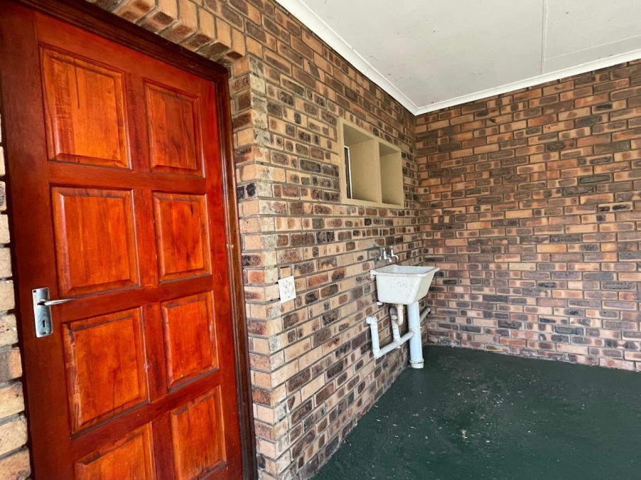 To Let 2 Bedroom Property for Rent in Trichardt Mpumalanga