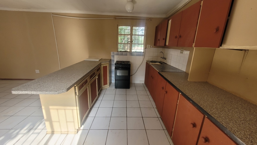 To Let 3 Bedroom Property for Rent in Nelspruit Ext 2 Mpumalanga