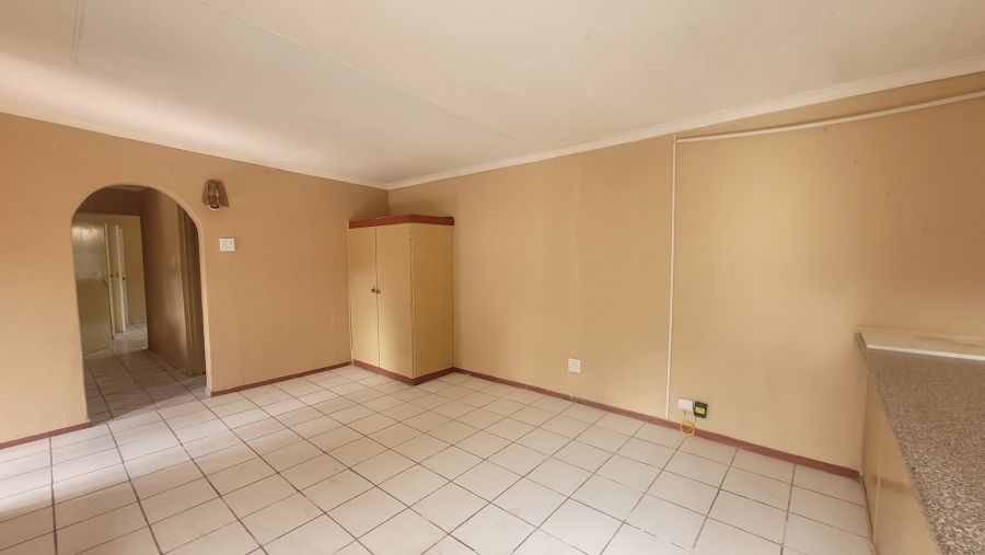 To Let 3 Bedroom Property for Rent in Nelspruit Ext 2 Mpumalanga