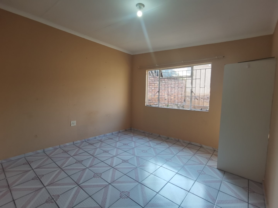 To Let 3 Bedroom Property for Rent in Nelspruit Ext 2 Mpumalanga