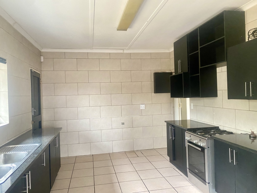 To Let 4 Bedroom Property for Rent in West Acres Mpumalanga