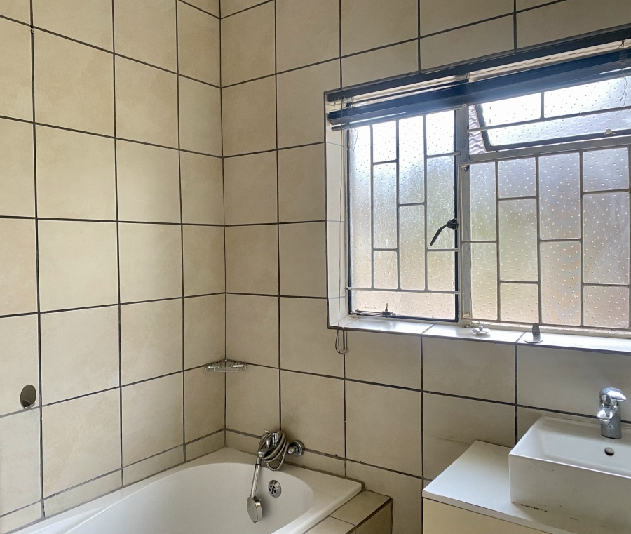 To Let 4 Bedroom Property for Rent in West Acres Mpumalanga