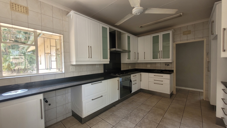 To Let 4 Bedroom Property for Rent in Nelspruit Ext 8 Mpumalanga