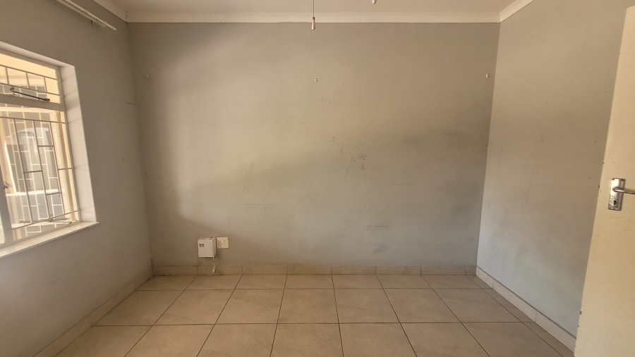 To Let 4 Bedroom Property for Rent in Nelspruit Ext 8 Mpumalanga