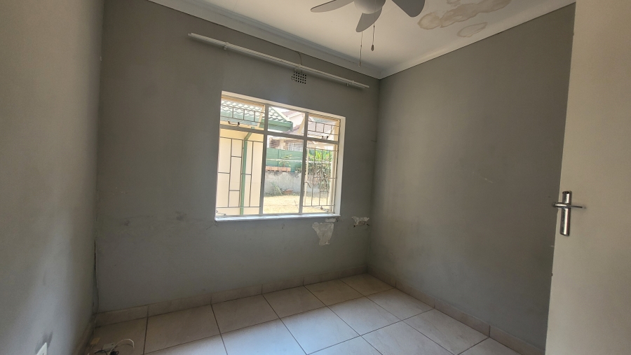 To Let 4 Bedroom Property for Rent in Nelspruit Ext 8 Mpumalanga