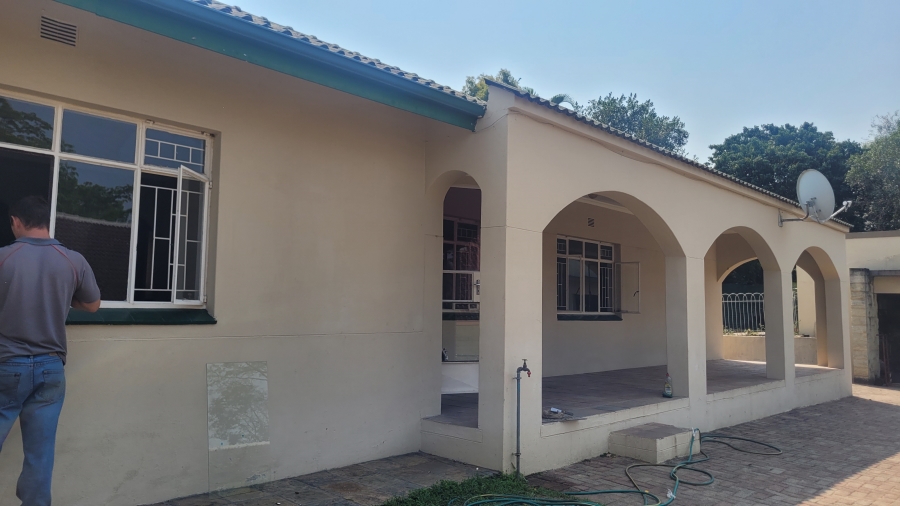 To Let 4 Bedroom Property for Rent in Nelspruit Ext 8 Mpumalanga