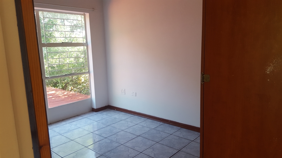 To Let 2 Bedroom Property for Rent in West Acres Mpumalanga