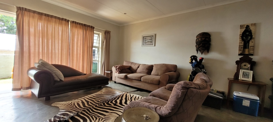 To Let 2 Bedroom Property for Rent in Nelspruit Mpumalanga