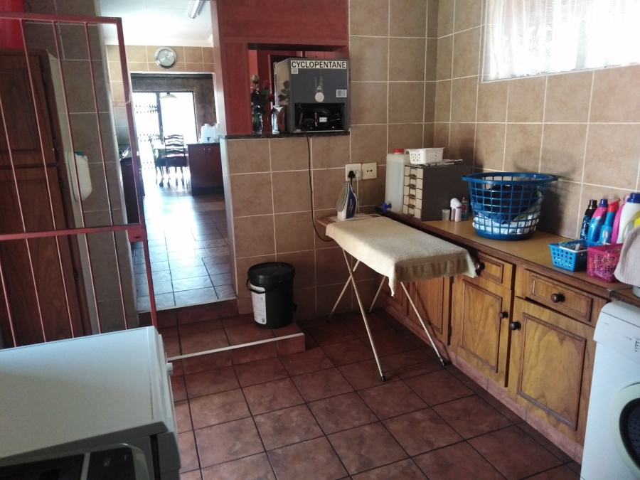 5 Bedroom Property for Sale in Reyno Ridge Mpumalanga