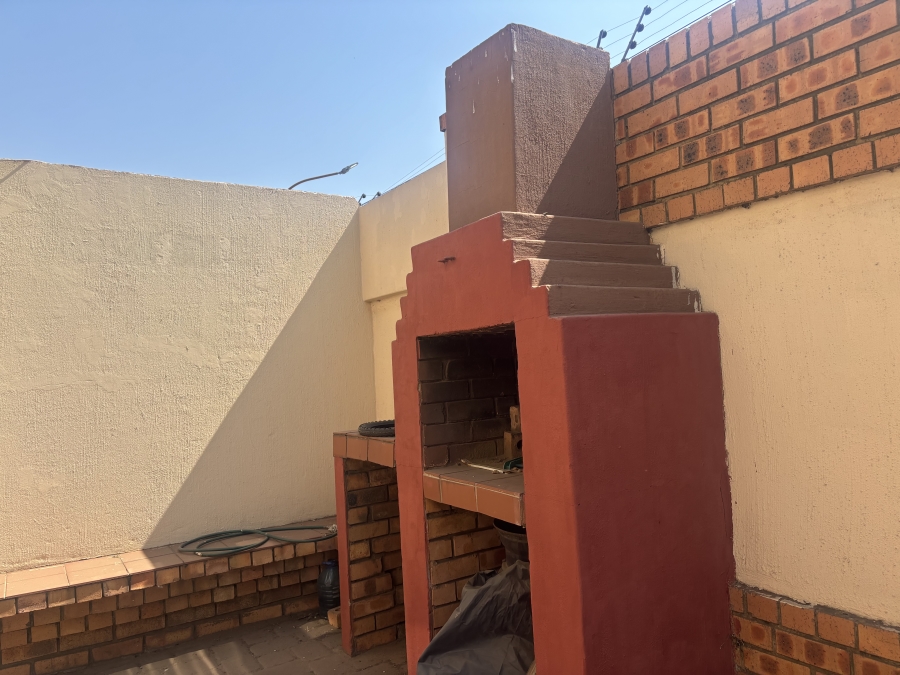 3 Bedroom Property for Sale in Reyno Ridge Mpumalanga