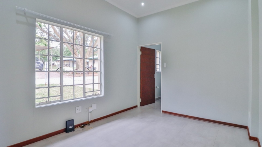 1 Bedroom Property for Sale in White River Ext 16 Mpumalanga