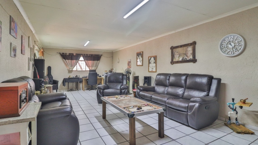 3 Bedroom Property for Sale in Kingsview Ext 1 Mpumalanga