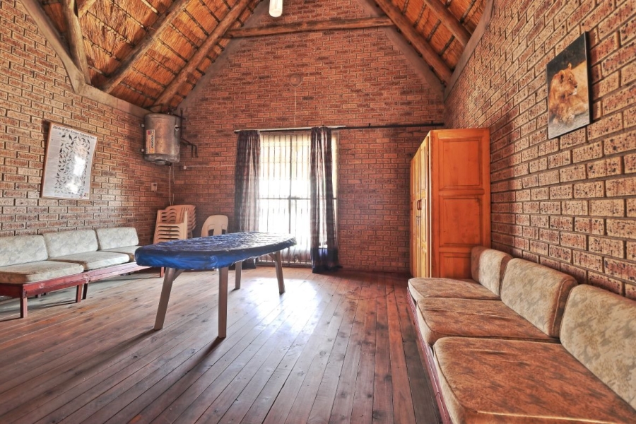 2 Bedroom Property for Sale in Marloth Park Mpumalanga