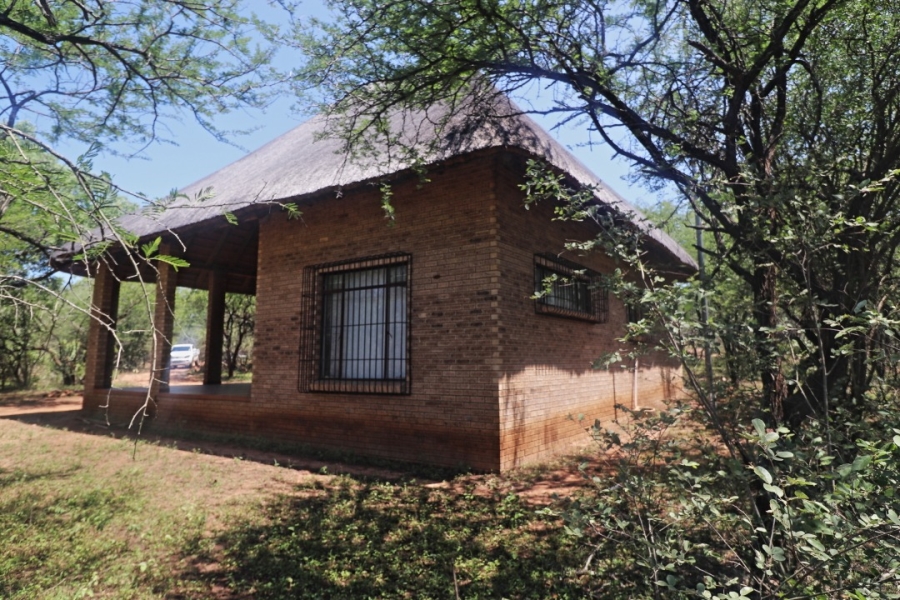 2 Bedroom Property for Sale in Marloth Park Mpumalanga