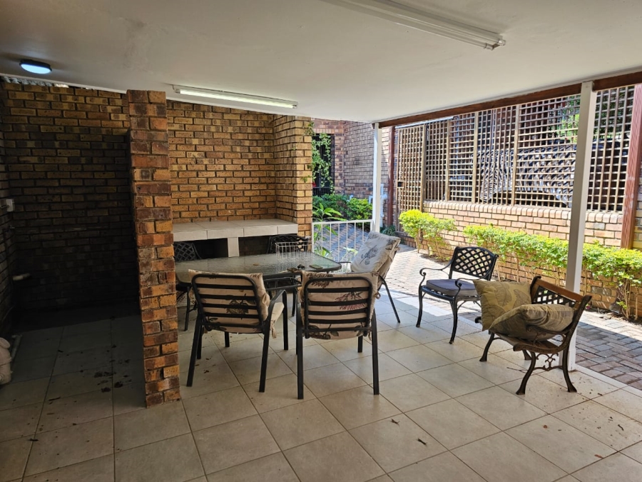 3 Bedroom Property for Sale in Sonheuwel Ext 1 Mpumalanga