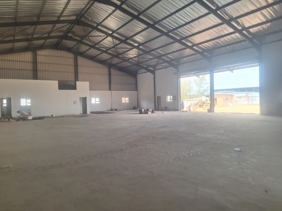 To Let commercial Property for Rent in Riverside Park Mpumalanga