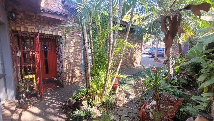 To Let 3 Bedroom Property for Rent in West Acres Mpumalanga