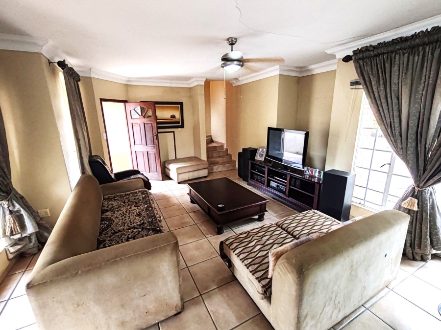 To Let 3 Bedroom Property for Rent in West Acres Mpumalanga