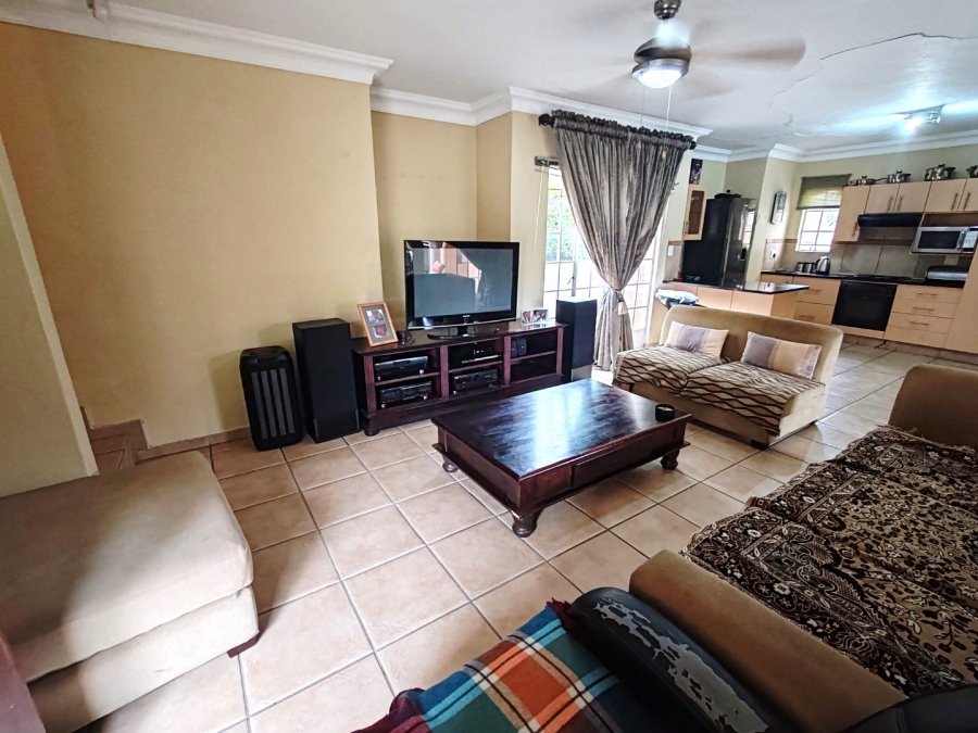 To Let 3 Bedroom Property for Rent in West Acres Mpumalanga