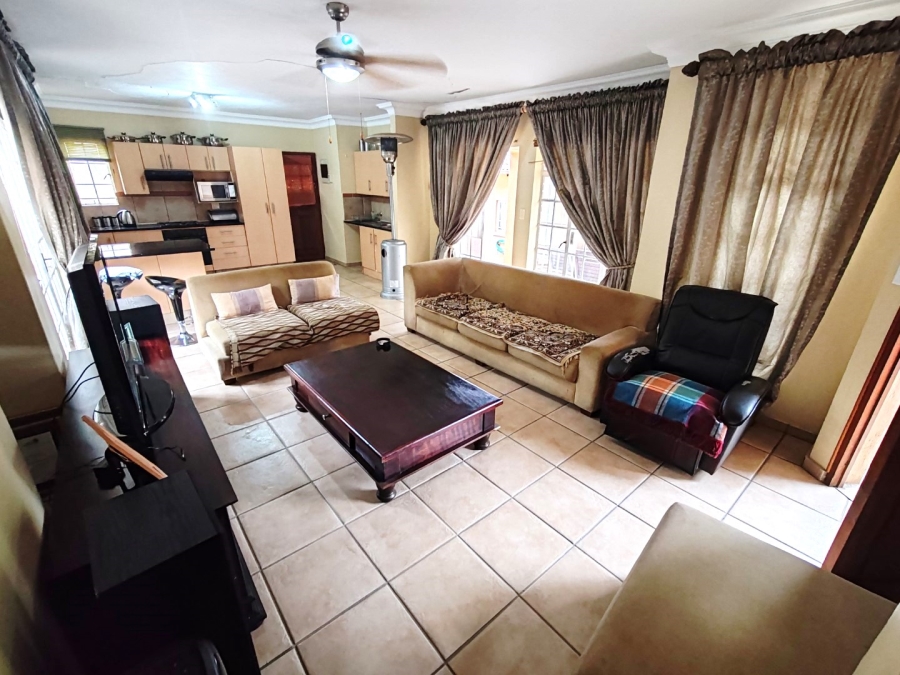 To Let 3 Bedroom Property for Rent in West Acres Mpumalanga