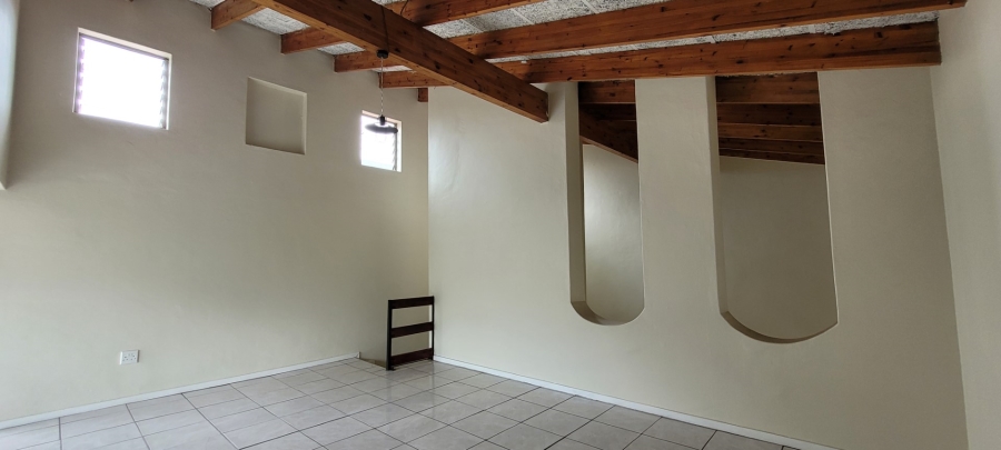 To Let 3 Bedroom Property for Rent in West Acres Mpumalanga