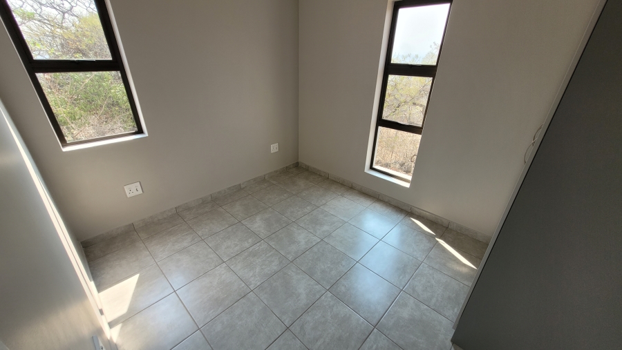 2 Bedroom Property for Sale in Stonehenge Mpumalanga