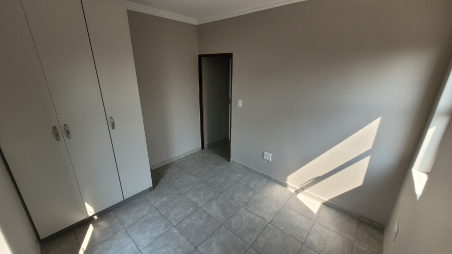 2 Bedroom Property for Sale in Stonehenge Mpumalanga