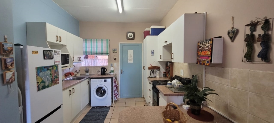 To Let 2 Bedroom Property for Rent in Sonheuwel Mpumalanga