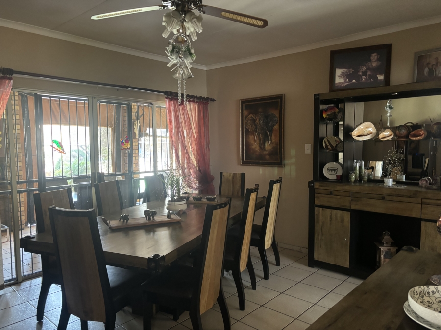 3 Bedroom Property for Sale in Die Heuwel Ext 4 Mpumalanga