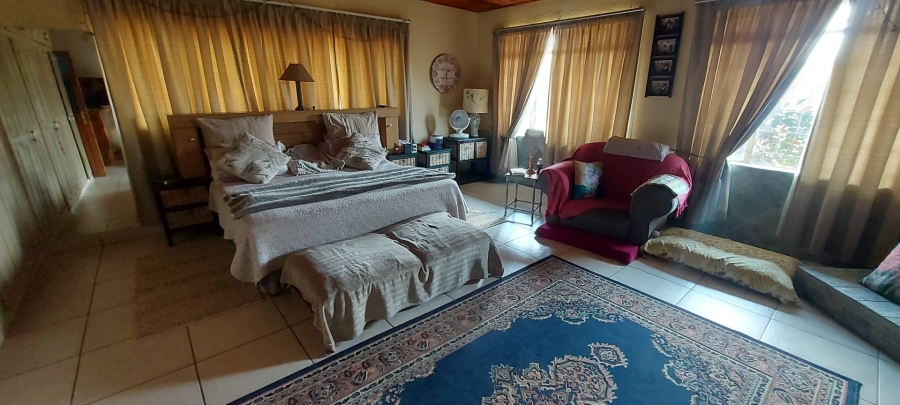 9 Bedroom Property for Sale in White River Mpumalanga