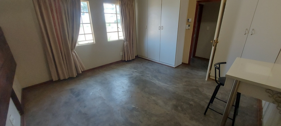 9 Bedroom Property for Sale in White River Mpumalanga