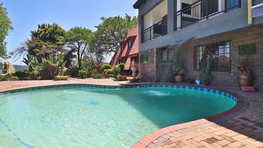 9 Bedroom Property for Sale in White River Mpumalanga