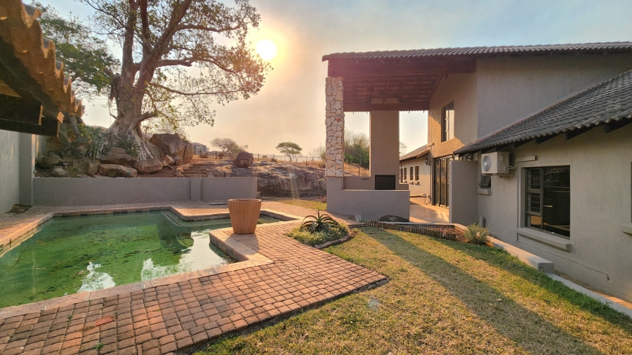 3 Bedroom Property for Sale in Ntulo Wildlife Estate Mpumalanga