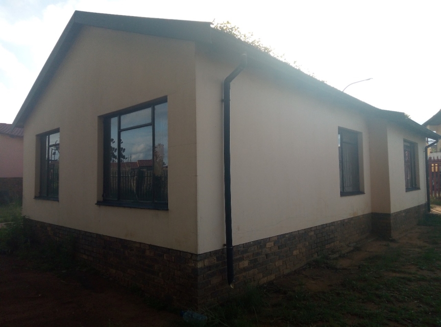 To Let 3 Bedroom Property for Rent in Pine Ridge Mpumalanga