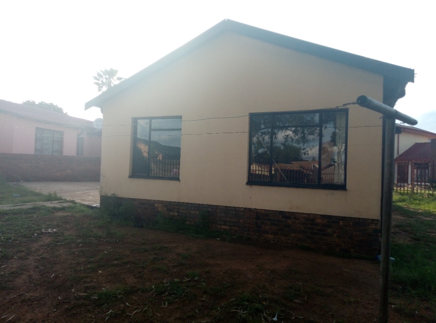 To Let 3 Bedroom Property for Rent in Pine Ridge Mpumalanga