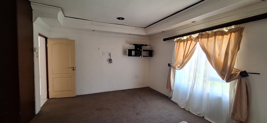 To Let 2 Bedroom Property for Rent in Die Heuwel Ext 4 Mpumalanga